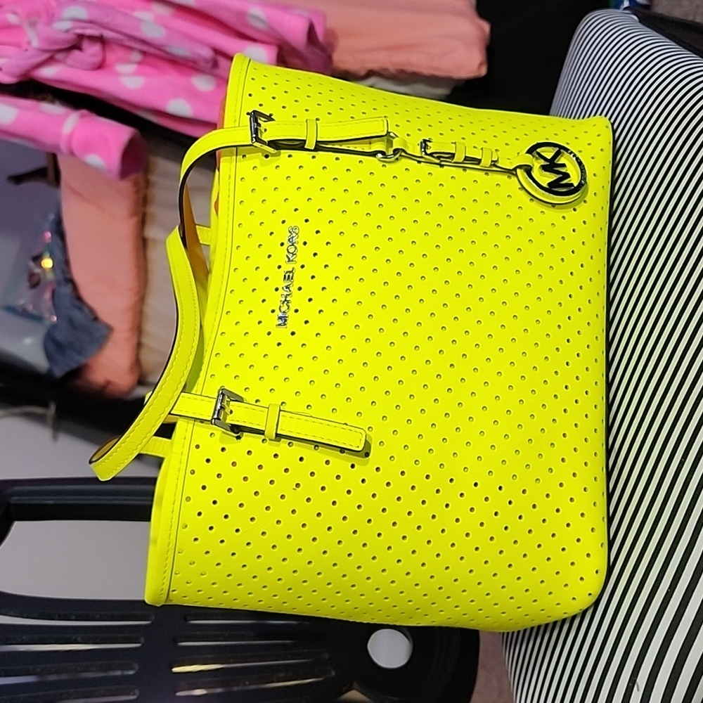 Michael kors neon jet set